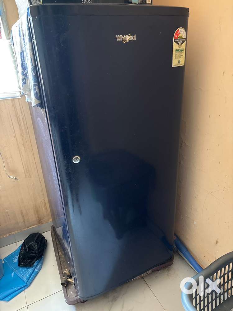 Whirphool refrigerator-184 lt