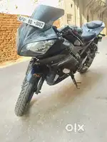 Yamaha R 15