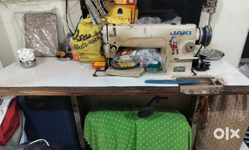 Juki DDL-5530N in woking condition.