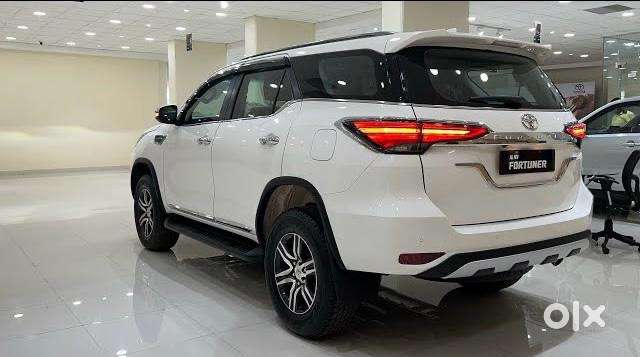 Toyota Fortuner 2022 Diesel Well Maintained