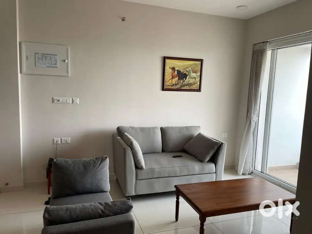 3BHK FULLY FURNISHED FLAT 14th FLOOR