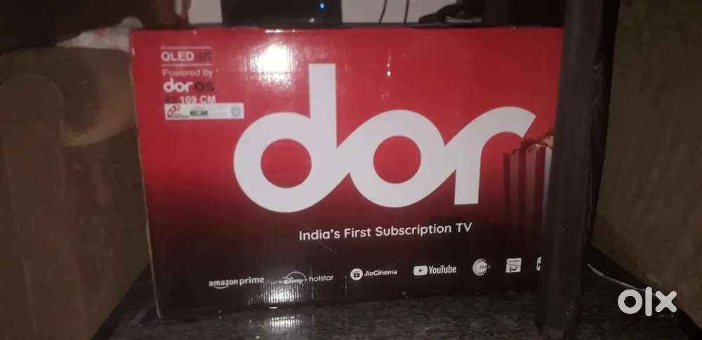 Box peice dor company tv