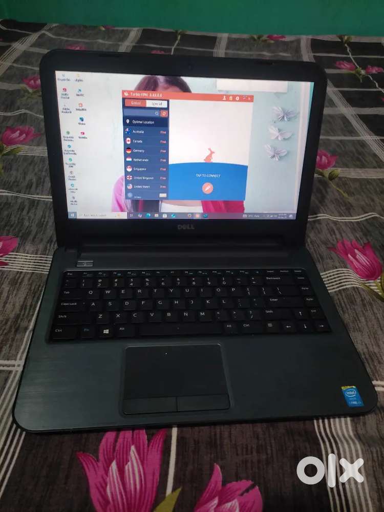 Dell Laptop ( Good condition + battery also good condition)