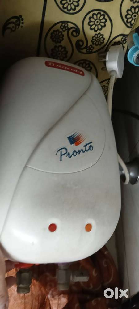 Raycold Electric geyser for sale