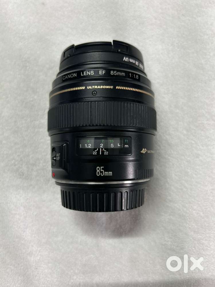 CANON EF 85mm F1.8