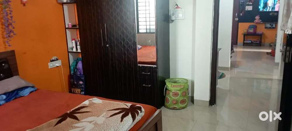 2 bhk flat for rent near cat road