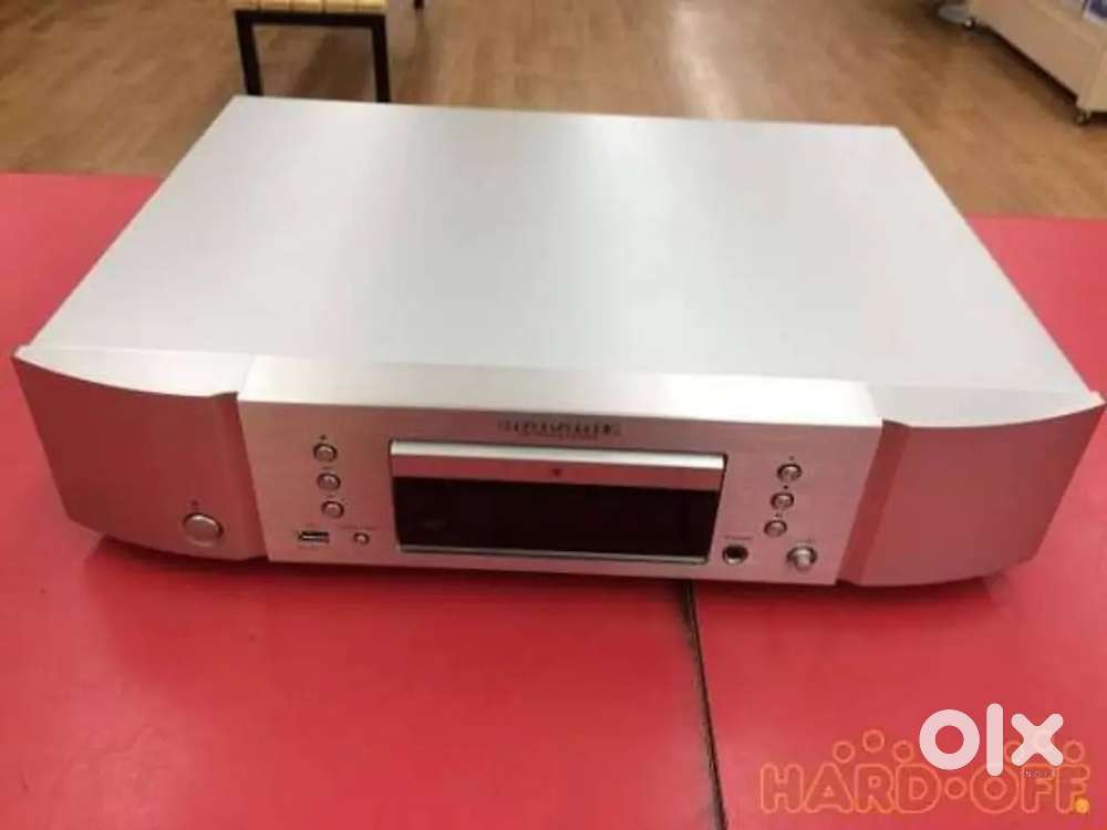 Marantz cd player cd6006 in mint condition