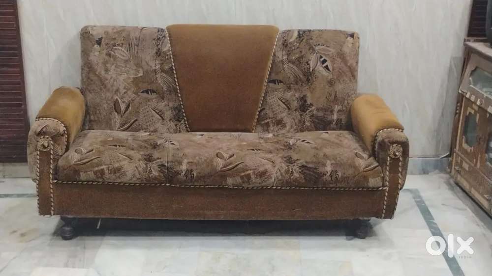 3 seater sofa
