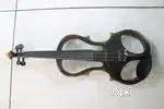 Eletric violin | Fusion violin | Bow | Case |