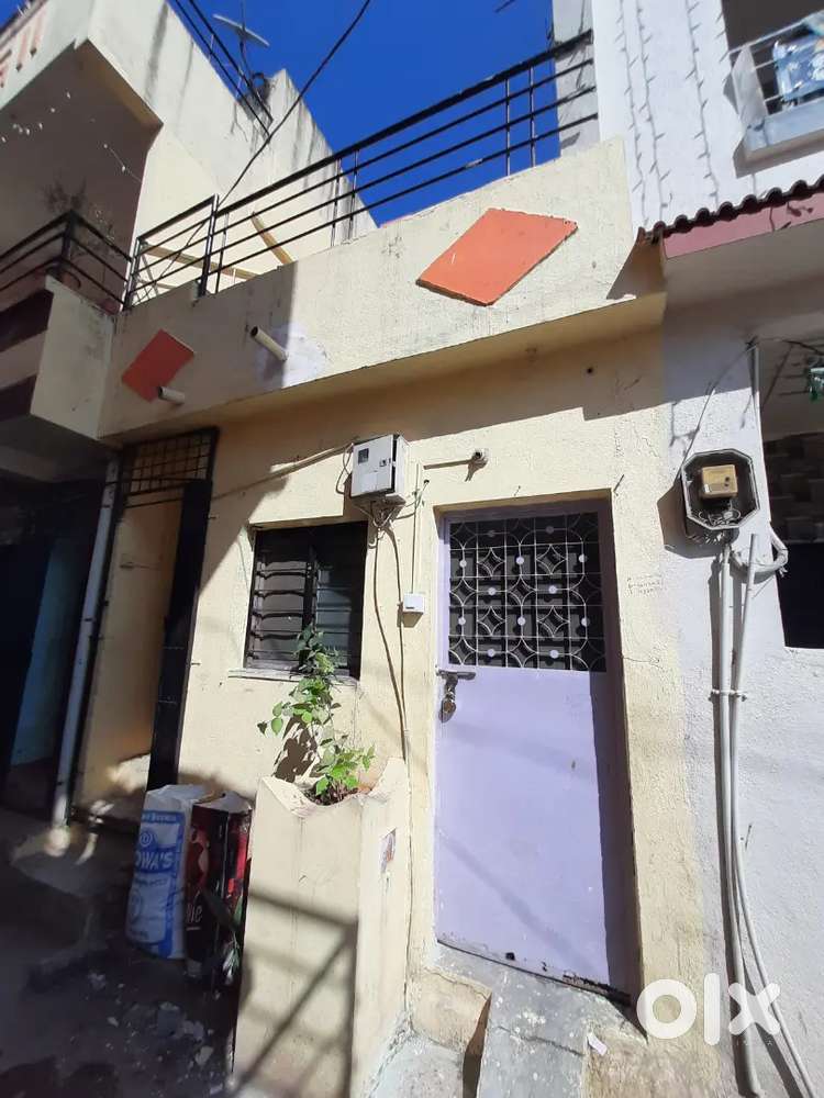 CIDCO HOUSE FOR SALE, 2 Floors-4 Rooms 2 Bathrooms, Good location