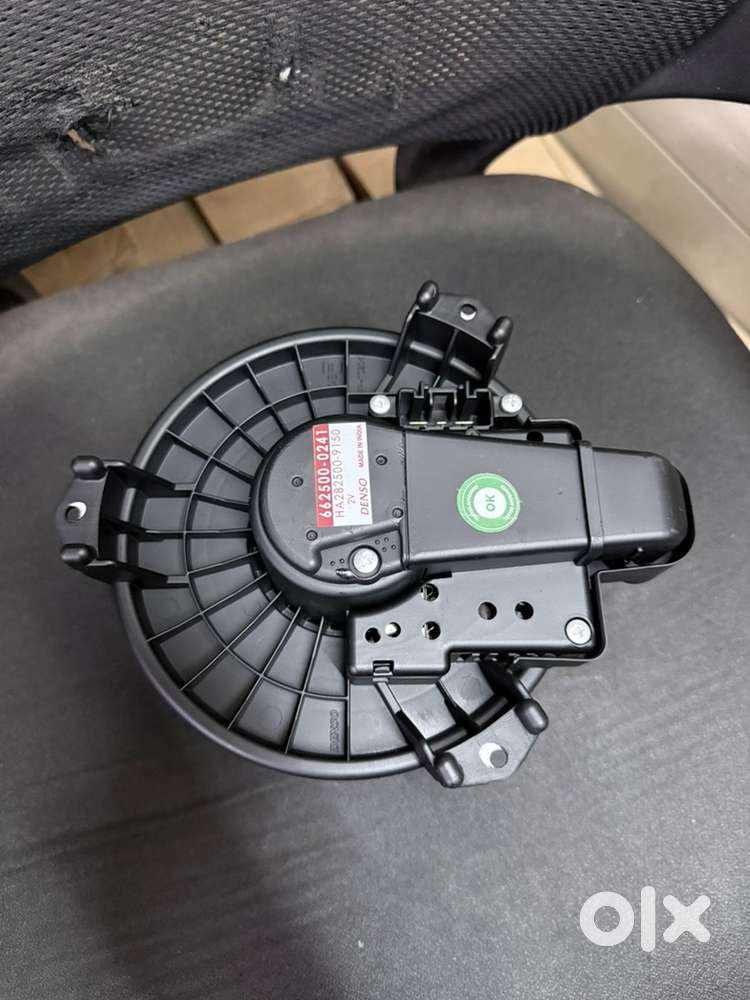BRAND NEA ALTIS/ALTIS CAMRY CAR AC BLOWER MOTOR DENSO ORIGINAL.