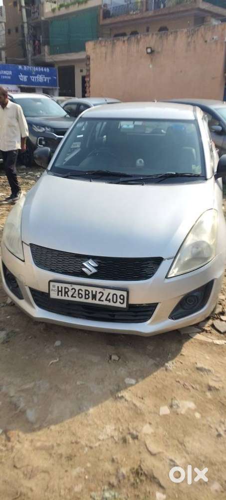 Maruti Suzuki Swift LXI Optional-O, 2012, Petrol