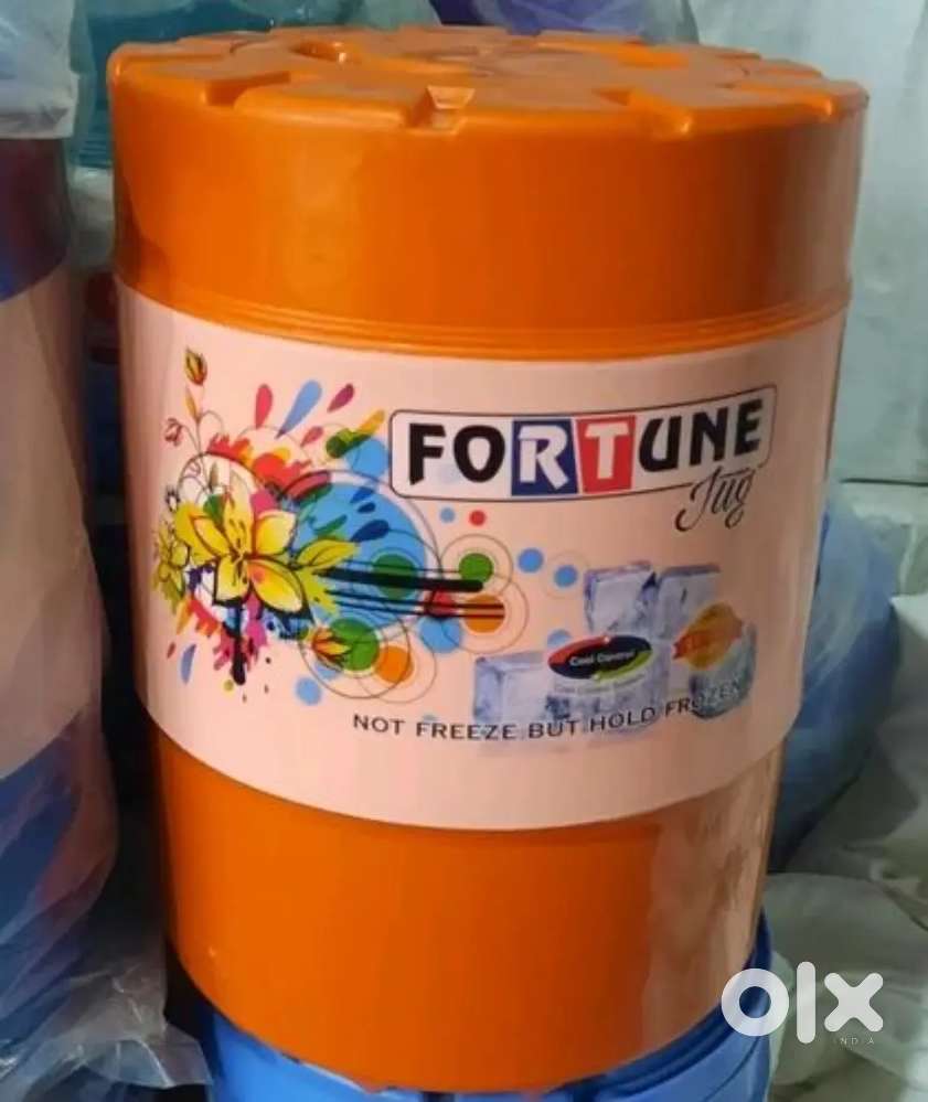 Water can batne ke liye helpar or driver chahiye