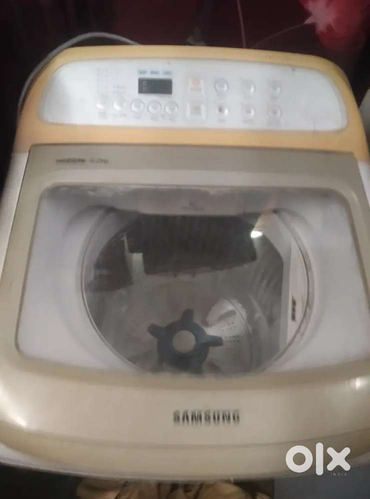 . WASHING ..MACHINE 7.0 KG GOOD WORKING CONDITION