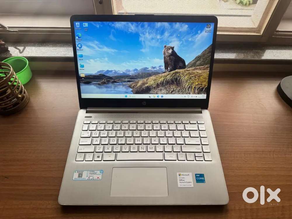 1.8yrs Hp Laptop 14s 11th Gen Core i3 2.9ghz 16gbram 256gbSSD 4gb UHD