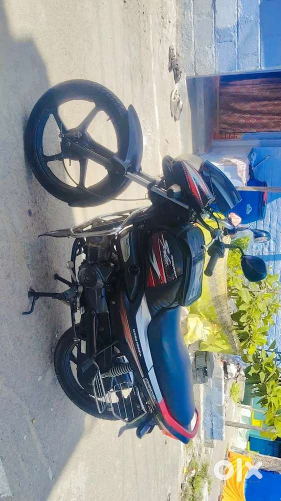 Engine good cocondition, new clach plate, tyer back90%, frond 60%