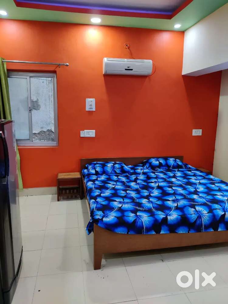 Fully Airconditioned Luxury One RK for Rent