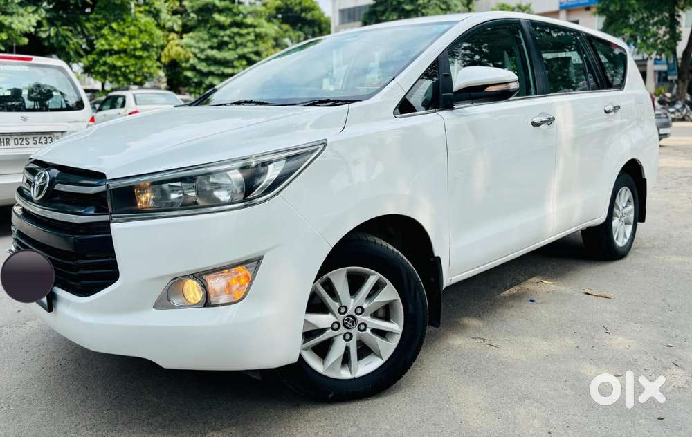 Toyota Innova Crysta 2.8 GX AT 8S, 2017, Diesel