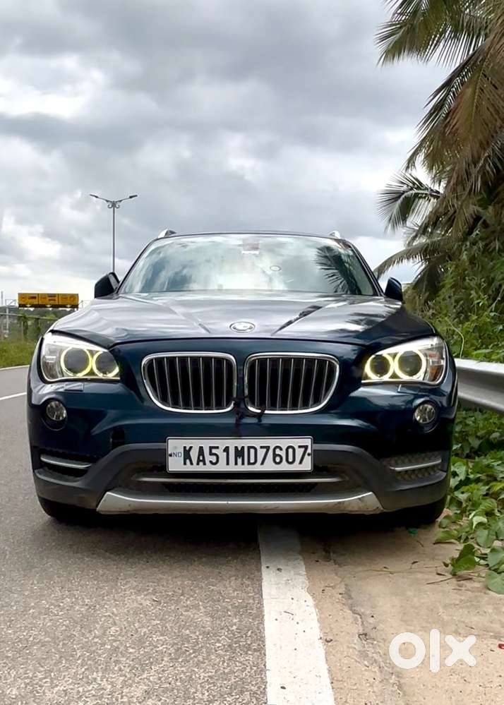 BMW X1 2013 top model with sunroof - Just take and go condition