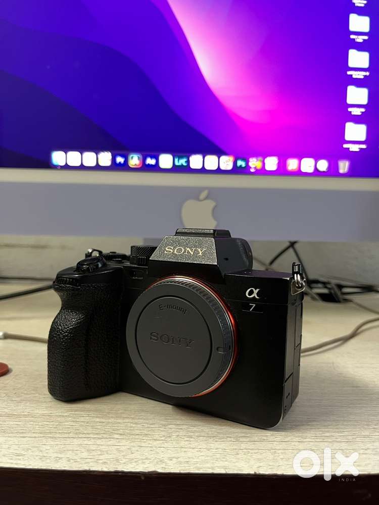 Sony 7M4 for sale