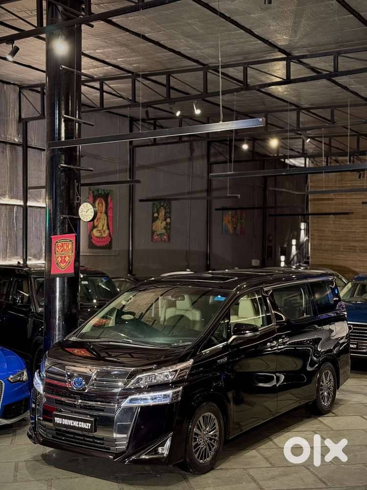 Toyota VELLFIRE VIP – Executive Lounge, 2022, Petrol