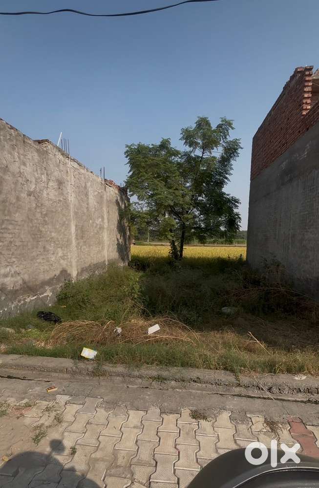 Residential plot in Vishwakarma colony village, Khera Gajju
