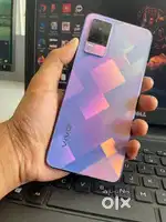HAVE AMAZING SCREEN AND CAMERA ALSO AND ALSO LOOKING NICE