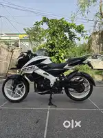 Bajaj Pulsar NS 200 model 2021