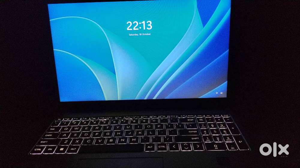 HP 13th Gen i5  8GB RAM  512GB SSD  Like New