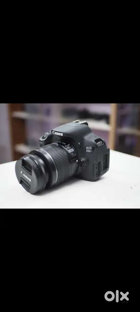 Canon EOS 700D