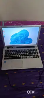 Acer aspire laptop v5