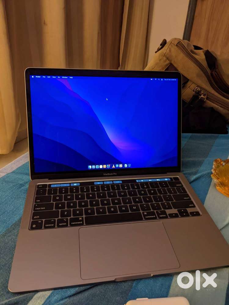 MacBook Pro 13 Inch 2022 - TouchBar, 16gb - 245Gb