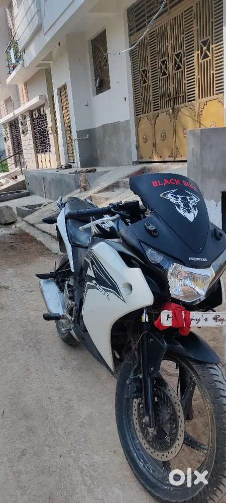 Honda cbr 150r