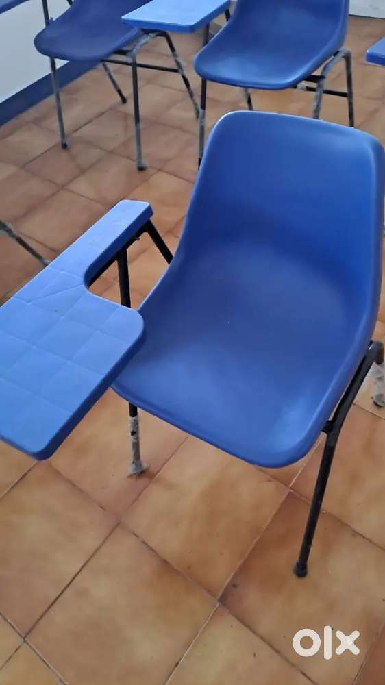 Writing chair 10 nos