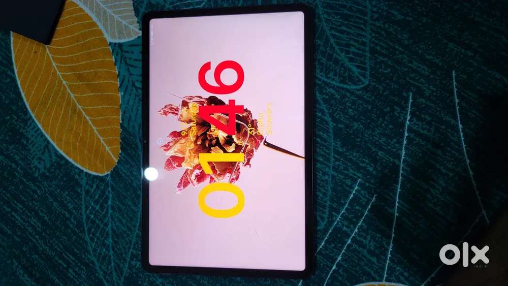 Xiaomi pad 6 in new like condition.