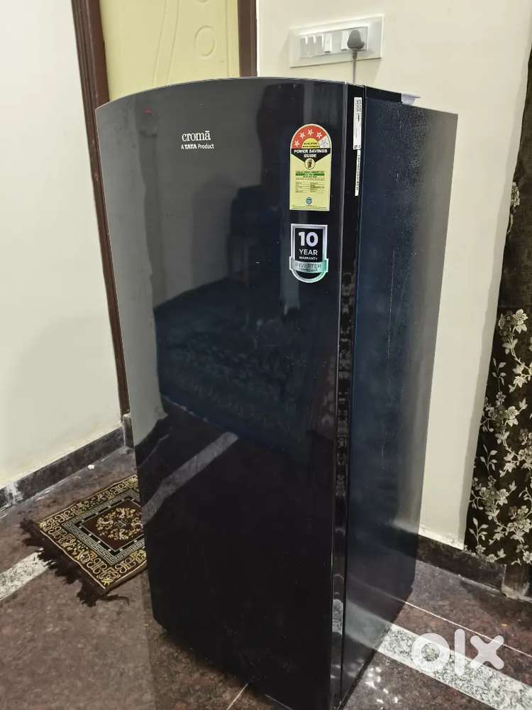 Tata Croma Refrigerator 206 litres
