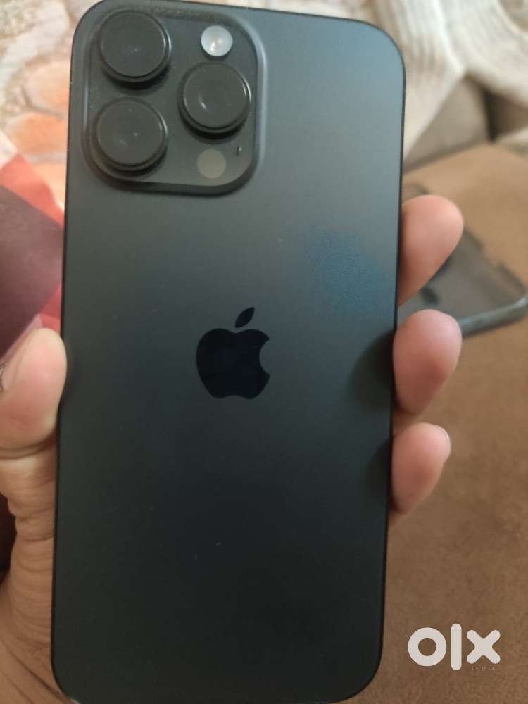 I phone 16 pro max