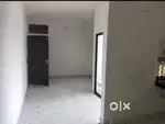 Almost new 2Bhk for rent with covered parking.