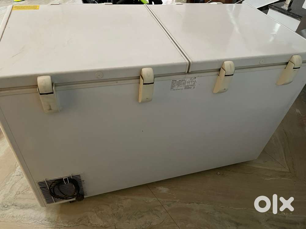 Haier deep fridge 400 ltr in mint condition.