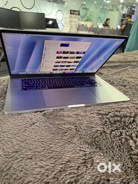 A2141-Macbook Pro 16inch/i9 32GB 1TB SSD/9.5GB GRAPHICS/Good working