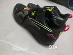 Sport shoes