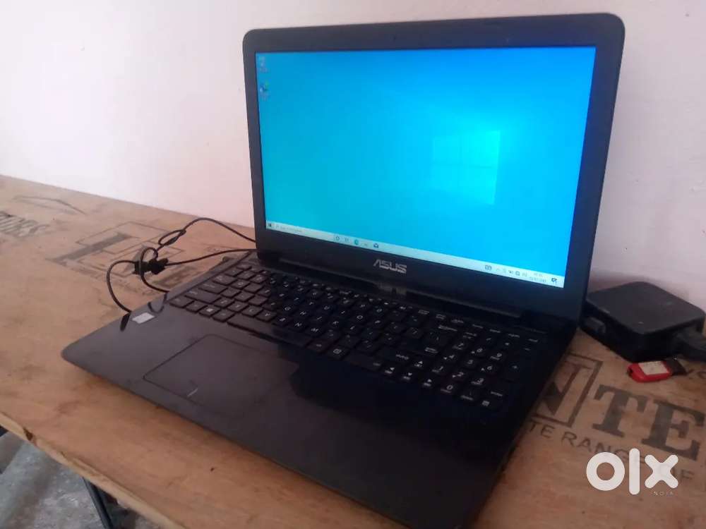 Asus i5 laptop