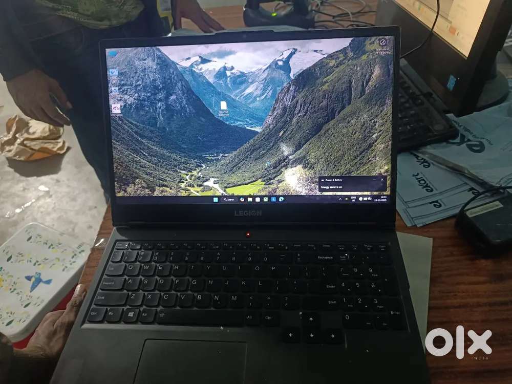 Lenovo Ryzen 5 gaming laptop