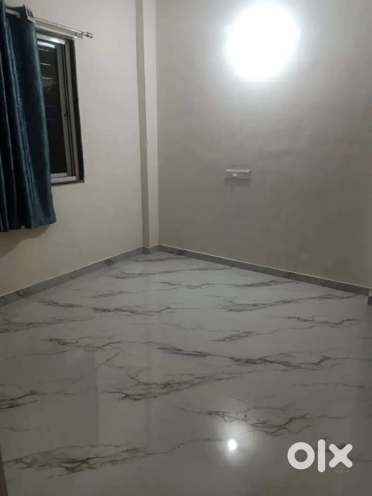 Flatmate only for girl