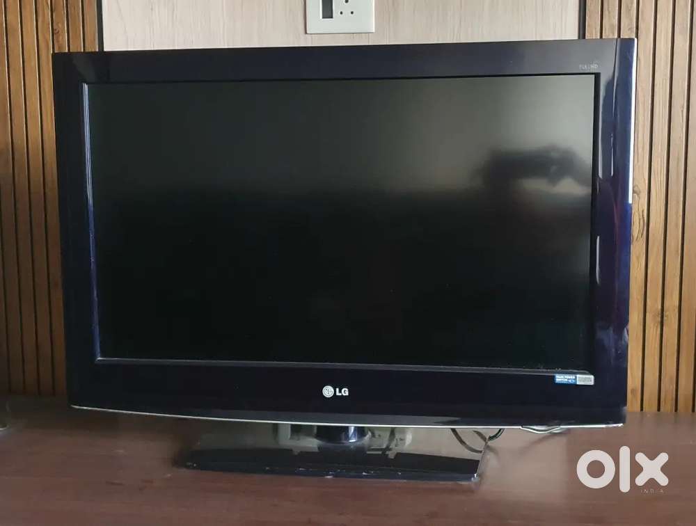 LG LCD 32 TV