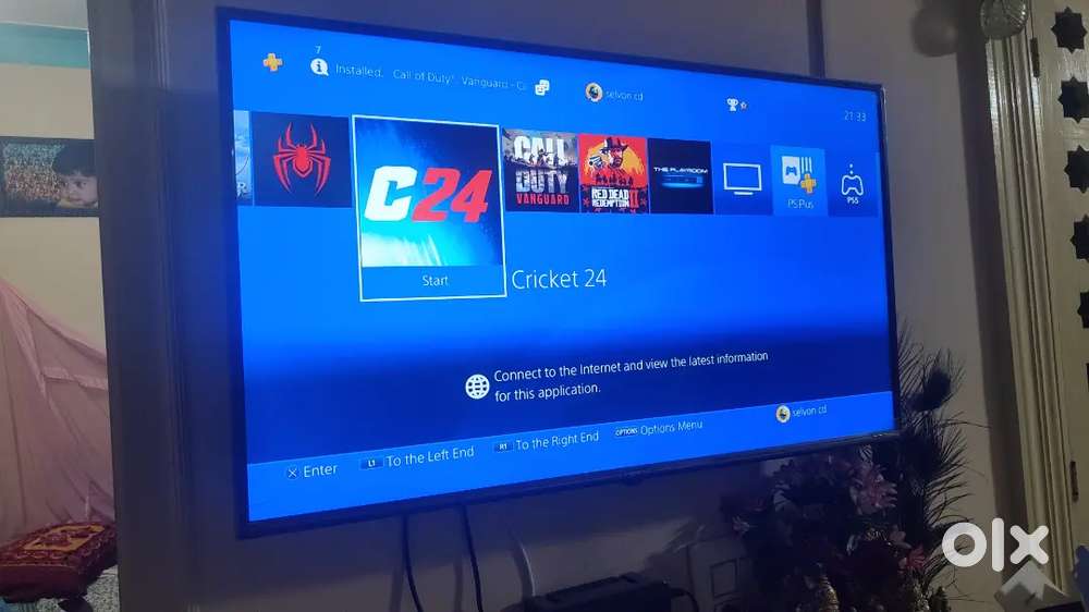 Play station 4 (1TB)