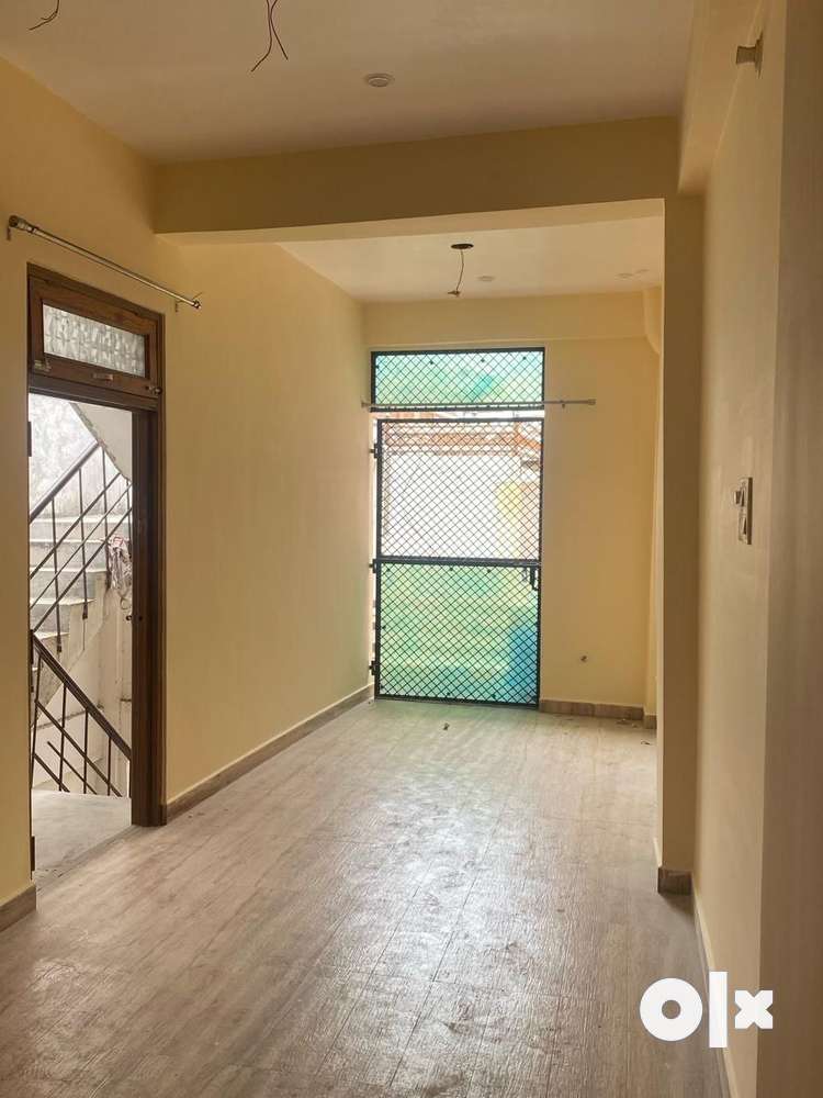 3 BHK house for rent for family/working professionals