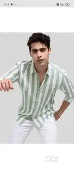 Men slim fit striped spread collar casual shirt