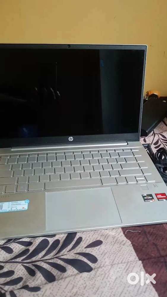 Hp pavilion laptop minimal used