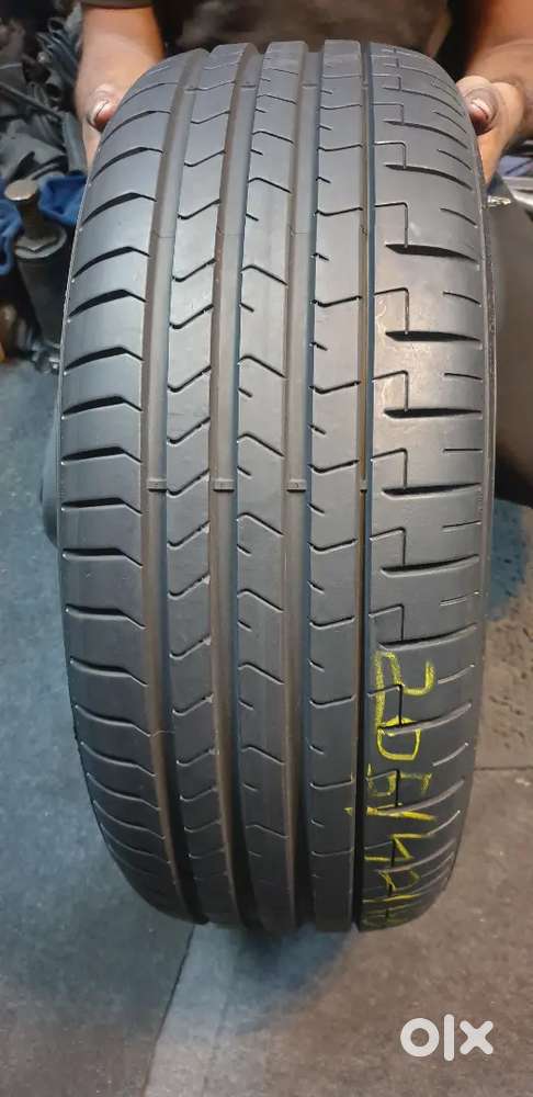 205 40 r 18 pirelli p zero run falt tyres sales